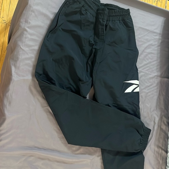 Joggers - Picture 1 of 1